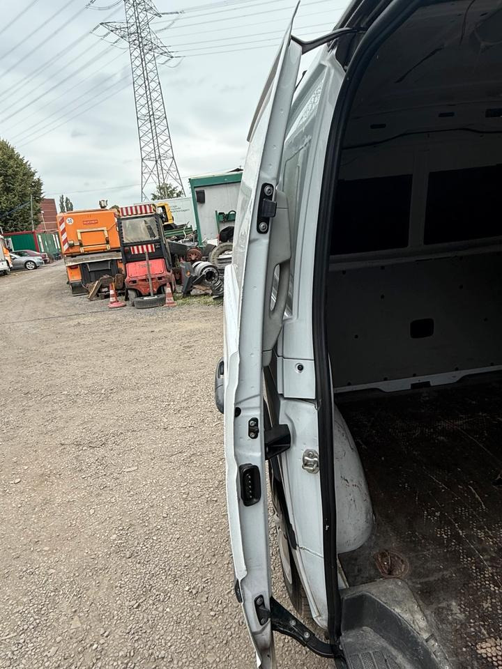 Mercedes VITO Seitentür Schiebetür BJ 2012 - Дверь и запчасти для Коммерческих автомобилей: фото 2 Mercedes VITO Seitentür Schiebetür BJ 2012 - Дверь и запчасти для Коммерческих автомобилей: фото 2
