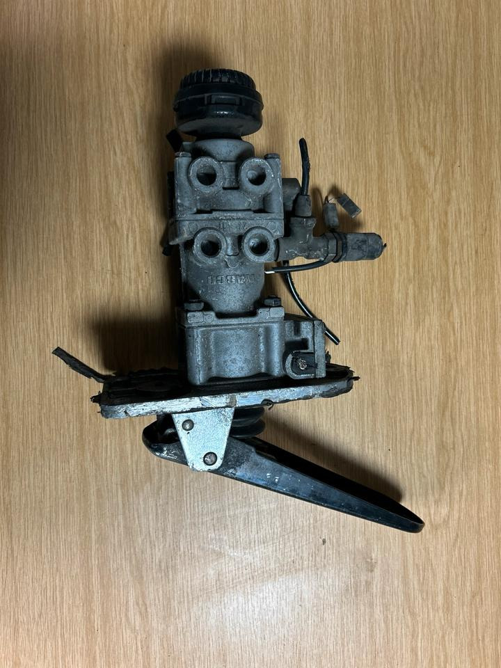 Wabco Bremsventil 4613180260 - Тормозной клапан для Грузовиков: фото 2 Wabco Bremsventil 4613180260 - Тормозной клапан для Грузовиков: фото 2