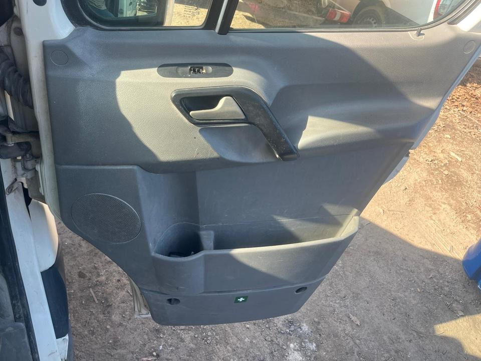 VW Crafter Beifahrertür, Tür rechts weiß mit Spiegel - Запчасти: фото 4 VW Crafter Beifahrertür, Tür rechts weiß mit Spiegel - Запчасти: фото 4