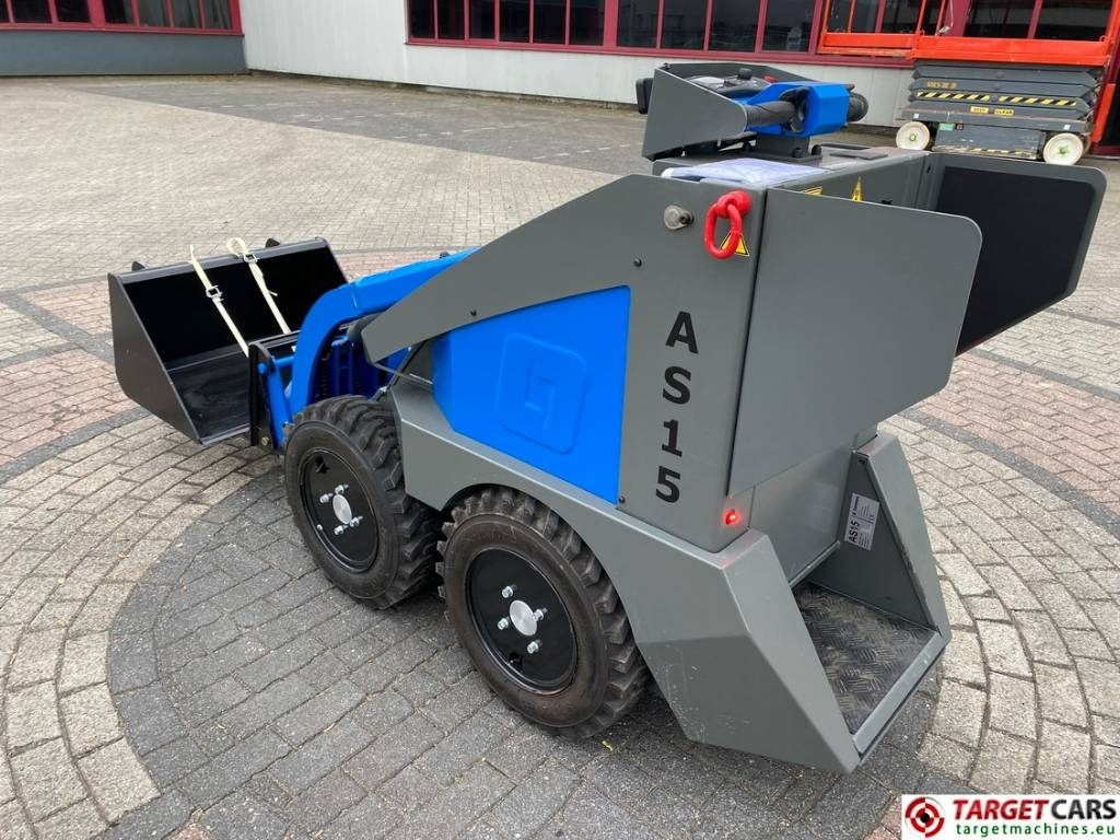 Conmeq AS15 Mini Skid Steer Loader 4x4 Electric - Мини-погрузчик с бортовым поворотом: фото 5 Conmeq AS15 Mini Skid Steer Loader 4x4 Electric - Мини-погрузчик с бортовым поворотом: фото 5