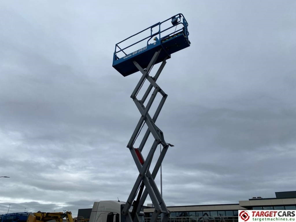 Ножничный подъемник Genie GS-2632 Electric GS2632 Scissor Work Lift 992cm: фото 28