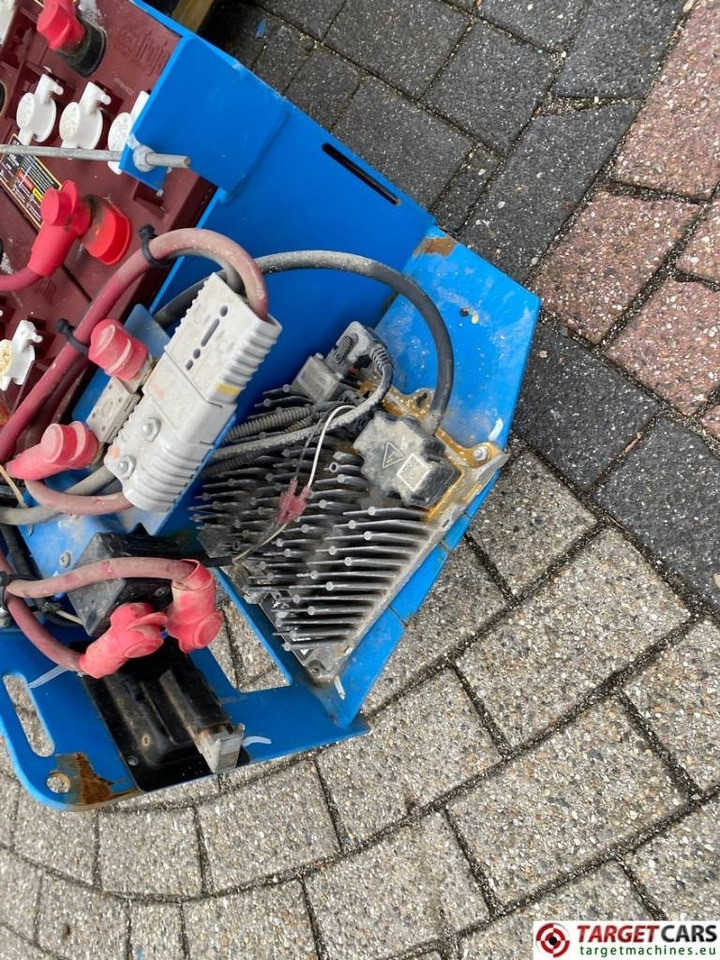 Ножничный подъемник Genie GS-2632 Electric GS2632 Scissor Work Lift 992cm: фото 15