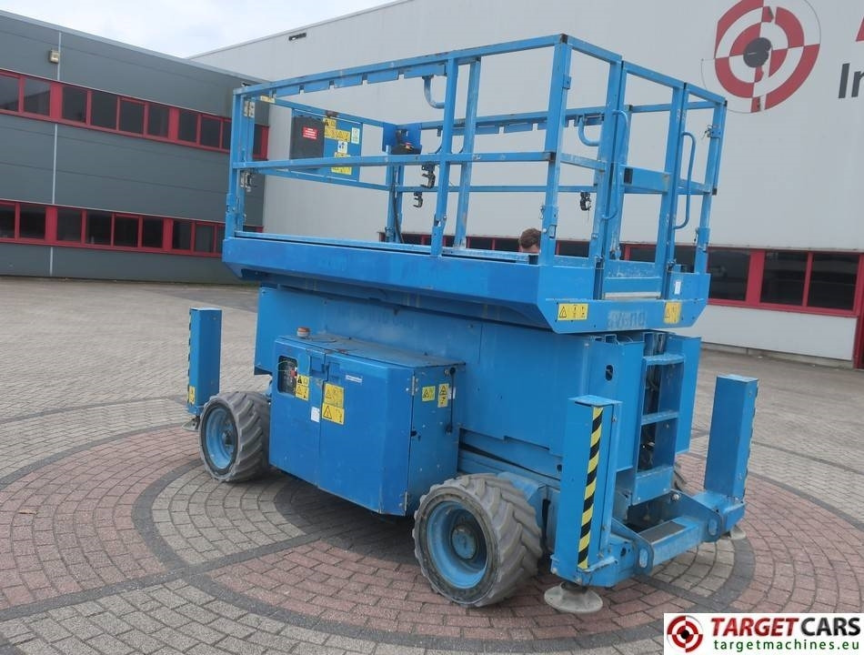 Genie GS-4069DC Electric 4069 Scissor Work Lift 1412cm - Ножничный подъемник: фото 4 Genie GS-4069DC Electric 4069 Scissor Work Lift 1412cm - Ножничный подъемник: фото 4