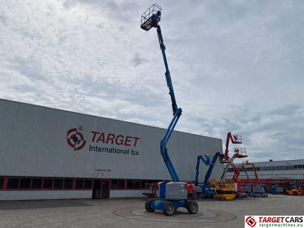 Genie Z-45/25J Articulated 4x4 Diesel Boom Work Lift 16M - Коленчатый подъемник: фото 5 Genie Z-45/25J Articulated 4x4 Diesel Boom Work Lift 16M - Коленчатый подъемник: фото 5