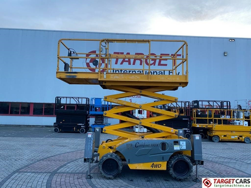 Haulotte Compact 10DX Diesel 4x4 Scissor Work Lift 1015cm - Ножничный подъемник: фото 5 Haulotte Compact 10DX Diesel 4x4 Scissor Work Lift 1015cm - Ножничный подъемник: фото 5