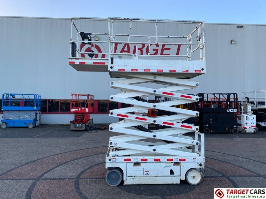 Haulotte Compact 14 Electric Scissor Work Lift 1385cm - Ножничный подъемник: фото 5 Haulotte Compact 14 Electric Scissor Work Lift 1385cm - Ножничный подъемник: фото 5