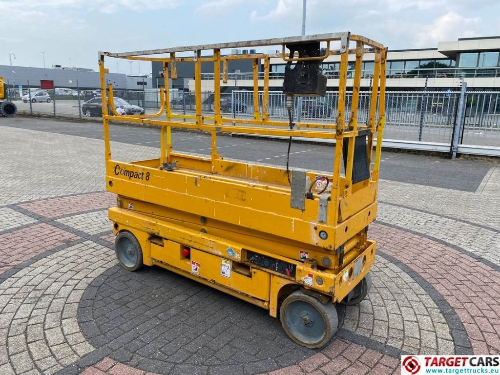 Haulotte Compact 8 Electric Scissor Work Lift 818cm - Ножничный подъемник: фото 2 Haulotte Compact 8 Electric Scissor Work Lift 818cm - Ножничный подъемник: фото 2
