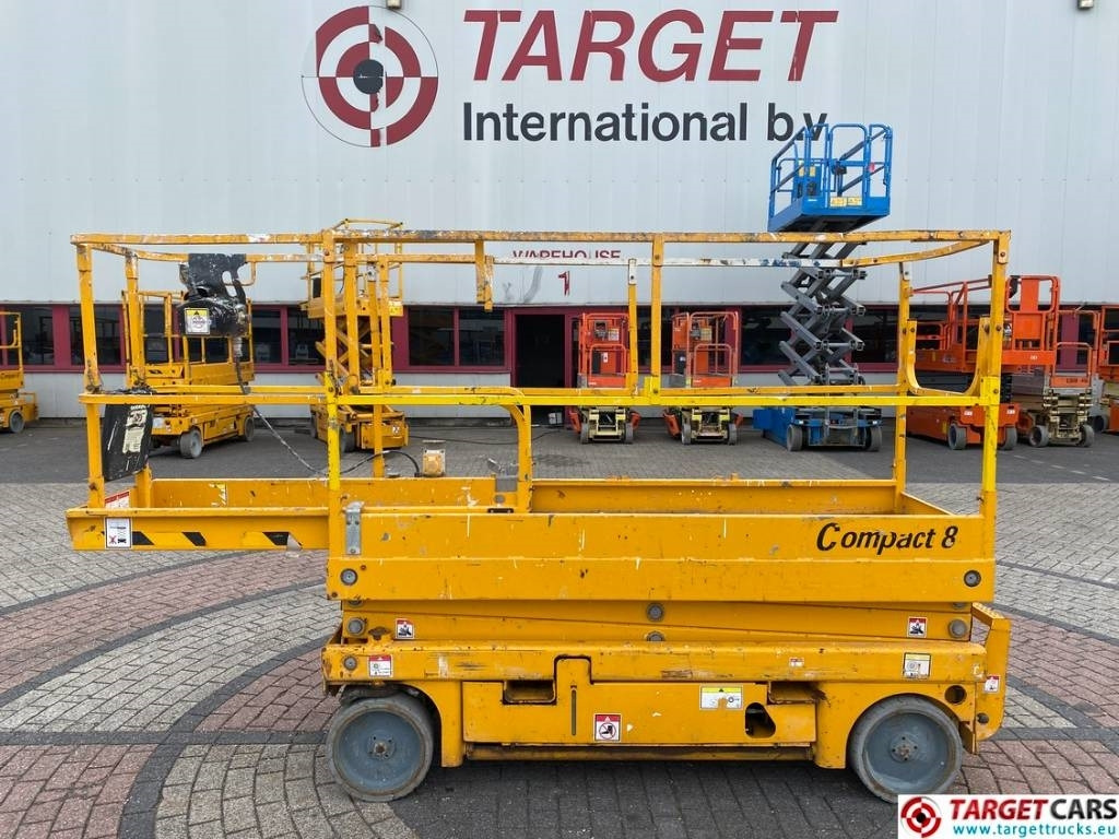 Haulotte Compact 8 Electric Scissor Work Lift 818cm - Ножничный подъемник: фото 5 Haulotte Compact 8 Electric Scissor Work Lift 818cm - Ножничный подъемник: фото 5