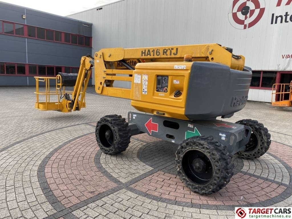 Haulotte HA16RTJ Articulated 4x4 Diesel Boom Work Lift 16M - Коленчатый подъемник: фото 4 Haulotte HA16RTJ Articulated 4x4 Diesel Boom Work Lift 16M - Коленчатый подъемник: фото 4