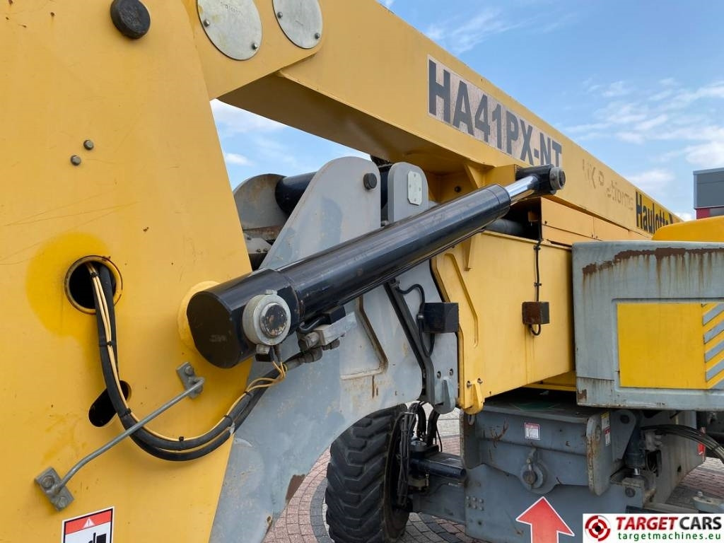 Коленчатый подъемник Haulotte HA41PX NT Diesel 4x4 Articulated Boom Lift 4100cm: фото 29 Коленчатый подъемник Haulotte HA41PX NT Diesel 4x4 Articulated Boom Lift 4100cm: фото 29