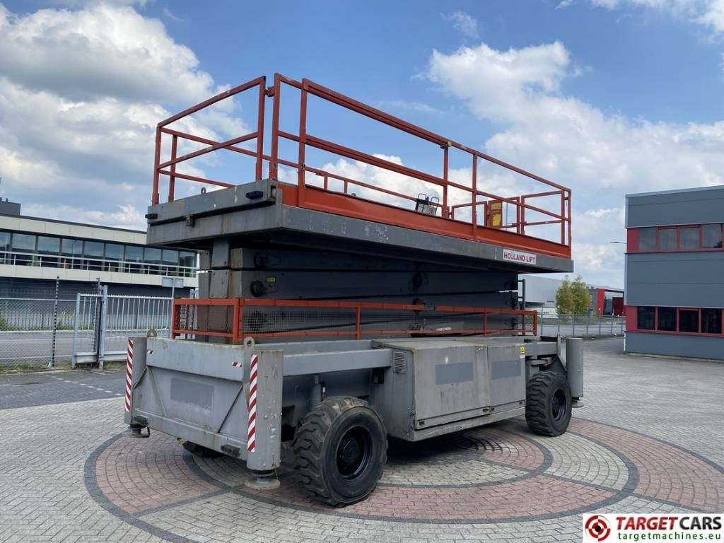 Holland Lift Combistar M-250DL27 diesel scissor worklift 27.20M - Ножничный подъемник: фото 3 Holland Lift Combistar M-250DL27 diesel scissor worklift 27.20M - Ножничный подъемник: фото 3
