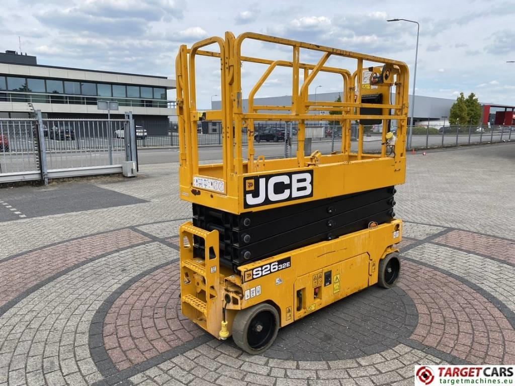 JCB S2632E Electric Scissor Work Lift 1010cm - Ножничный подъемник: фото 3 JCB S2632E Electric Scissor Work Lift 1010cm - Ножничный подъемник: фото 3