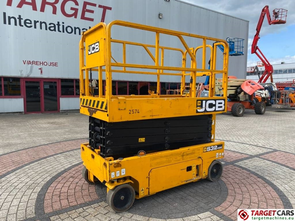 JCB S3246E Electric Scissor Work Lift 1200cm  - Ножничный подъемник: фото 1 JCB S3246E Electric Scissor Work Lift 1200cm  - Ножничный подъемник: фото 1