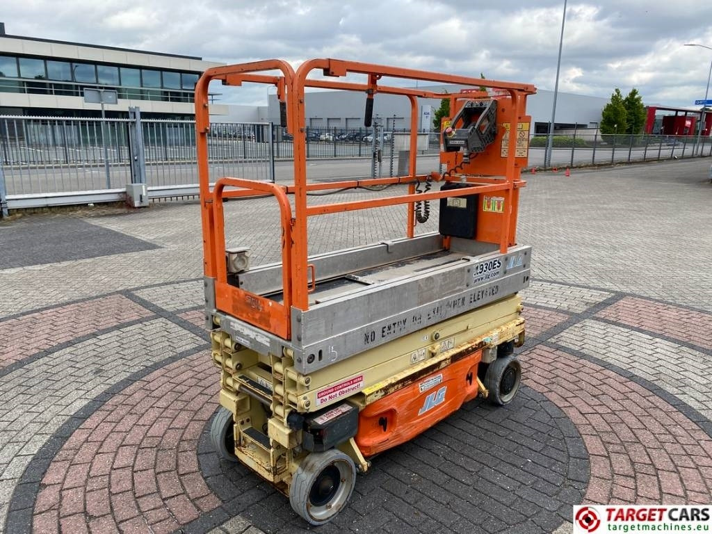 JLG 1930ES Electric Scissor Work Lift 772cm - Ножничный подъемник: фото 3 JLG 1930ES Electric Scissor Work Lift 772cm - Ножничный подъемник: фото 3