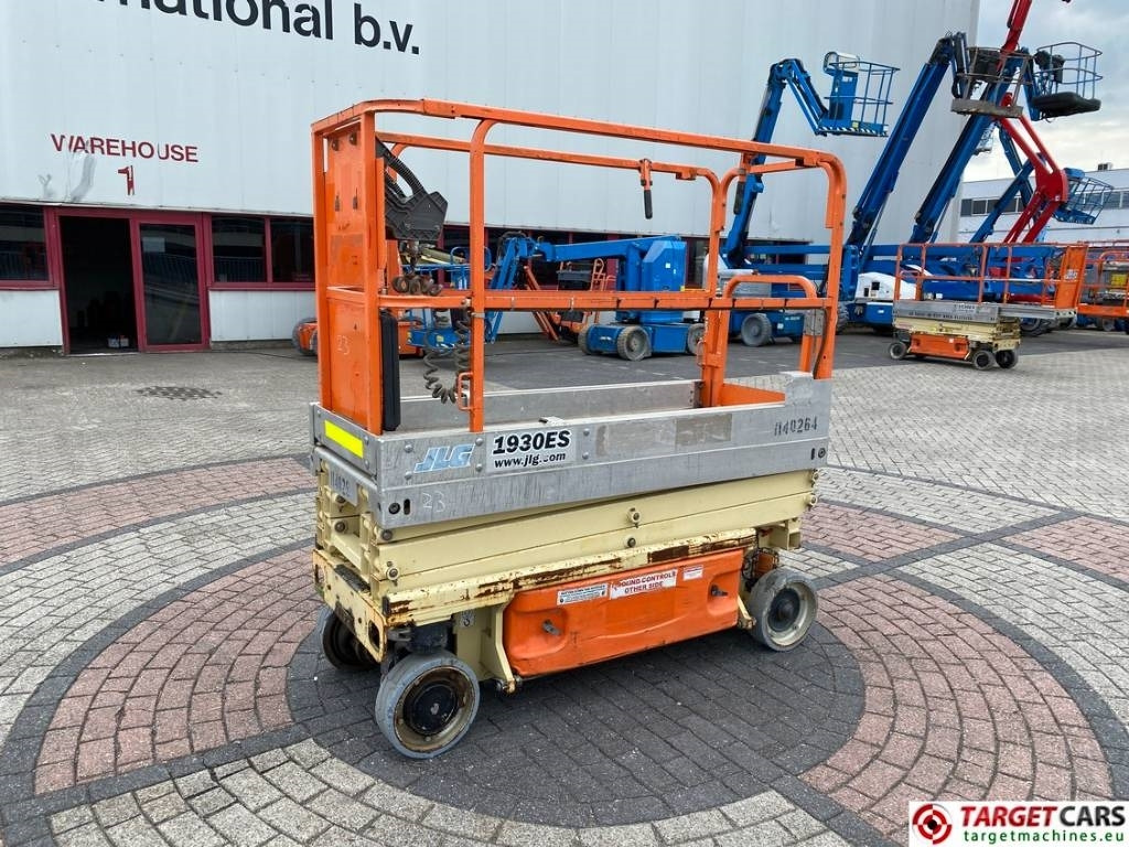 JLG 1930ES Electric Scissor Work Lift 772cm - Ножничный подъемник: фото 1 JLG 1930ES Electric Scissor Work Lift 772cm - Ножничный подъемник: фото 1