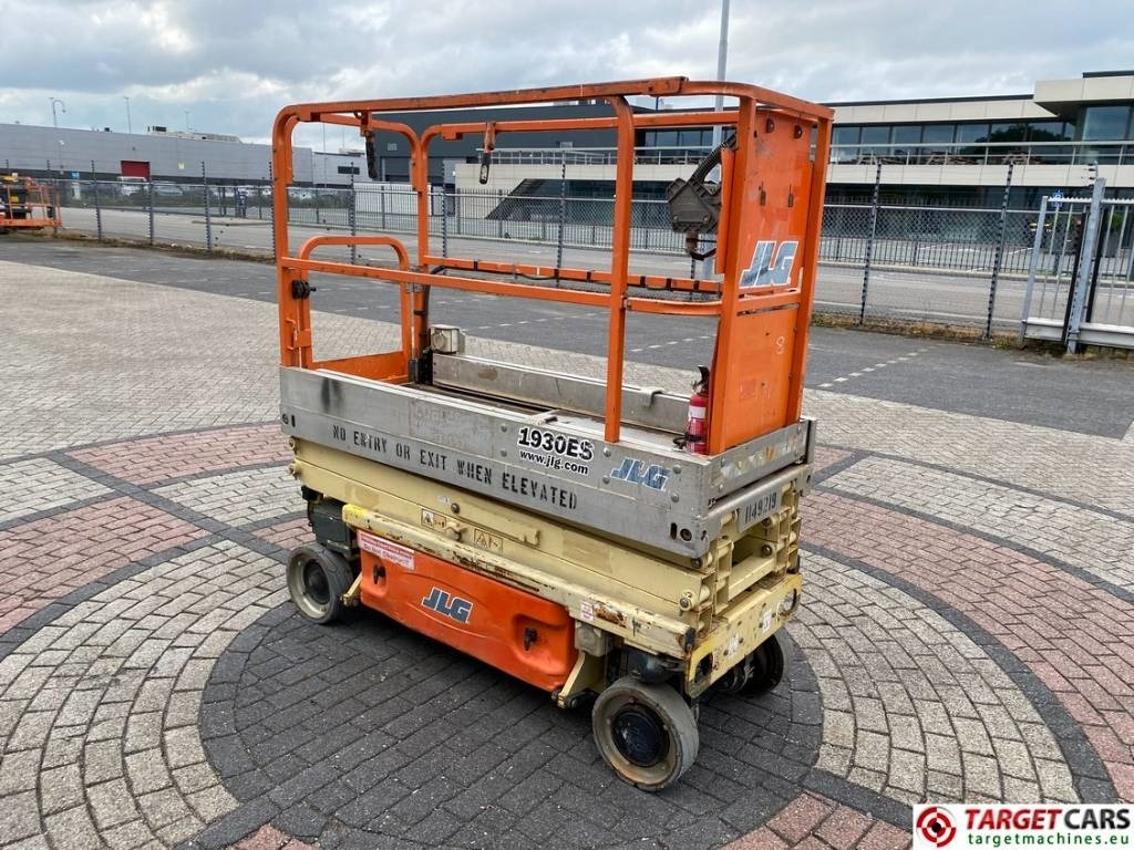 JLG 1930ES Electric Scissor Work Lift 772cm - Ножничный подъемник: фото 2 JLG 1930ES Electric Scissor Work Lift 772cm - Ножничный подъемник: фото 2