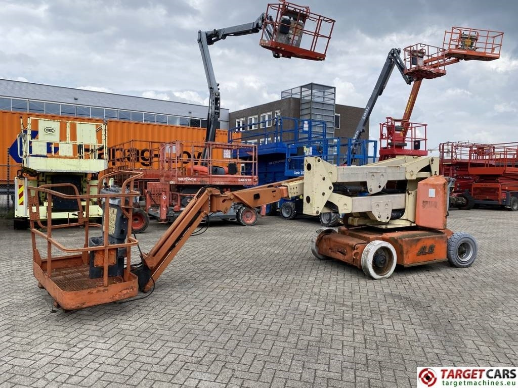 JLG E400AJPN Electric Articulated Boom Lift DEFECT - Коленчатый подъемник: фото 1 JLG E400AJPN Electric Articulated Boom Lift DEFECT - Коленчатый подъемник: фото 1
