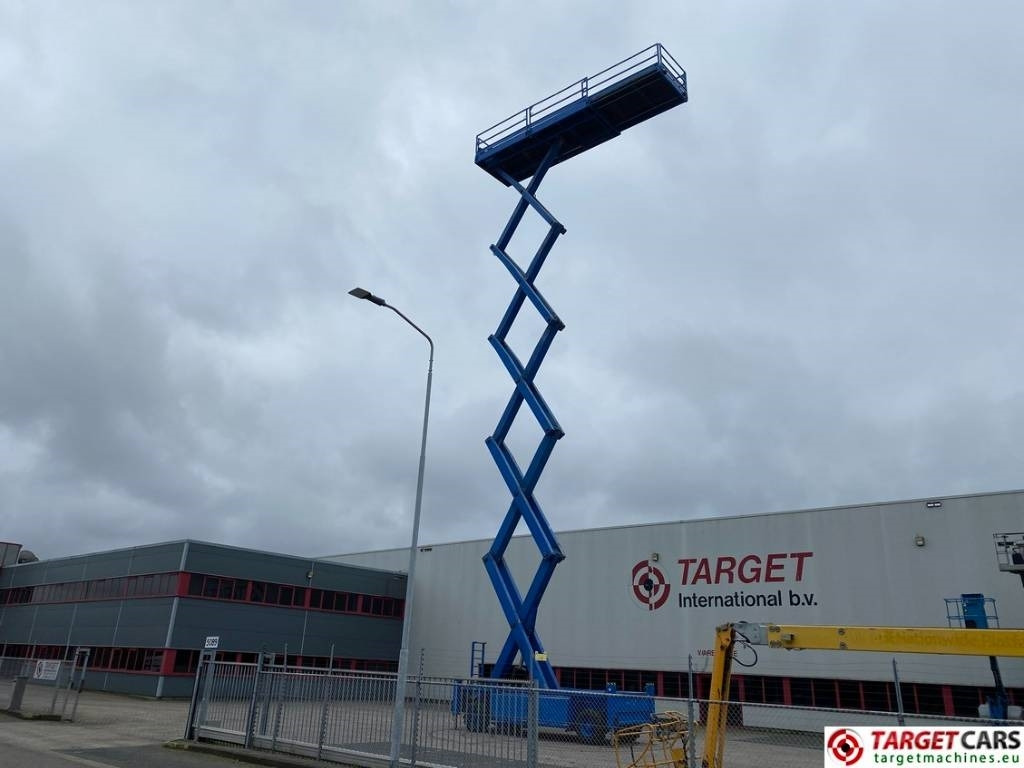 Ножничный подъемник JLG Liftlux 260-25 Diesel 4x4 Scissor Work Lift 2800cm: фото 7