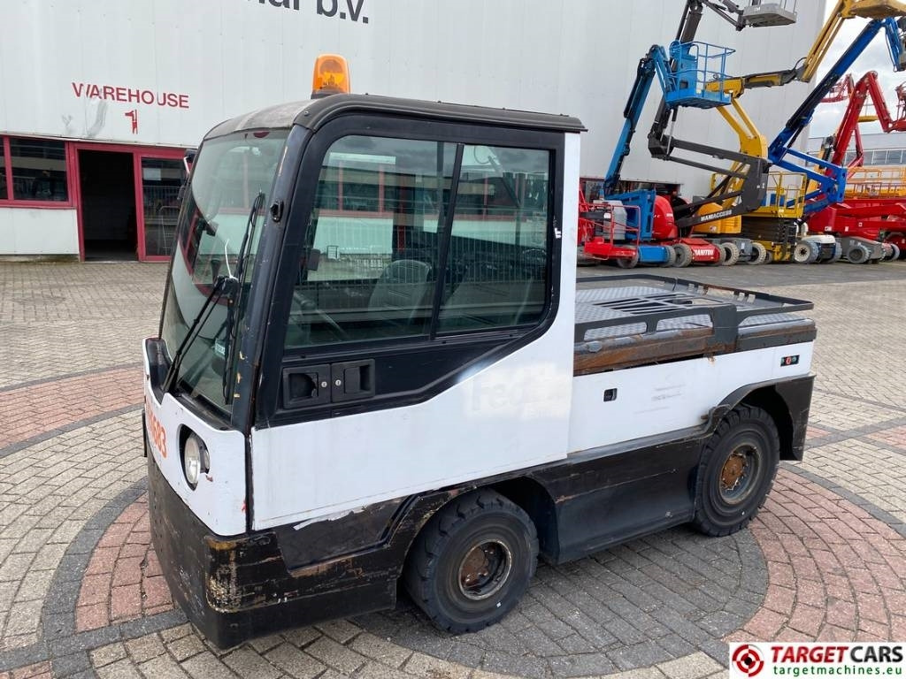 Linde P250 Tow Tug Truck Tractor Electric 80V max 25T - Коммунальный трактор: фото 1 Linde P250 Tow Tug Truck Tractor Electric 80V max 25T - Коммунальный трактор: фото 1
