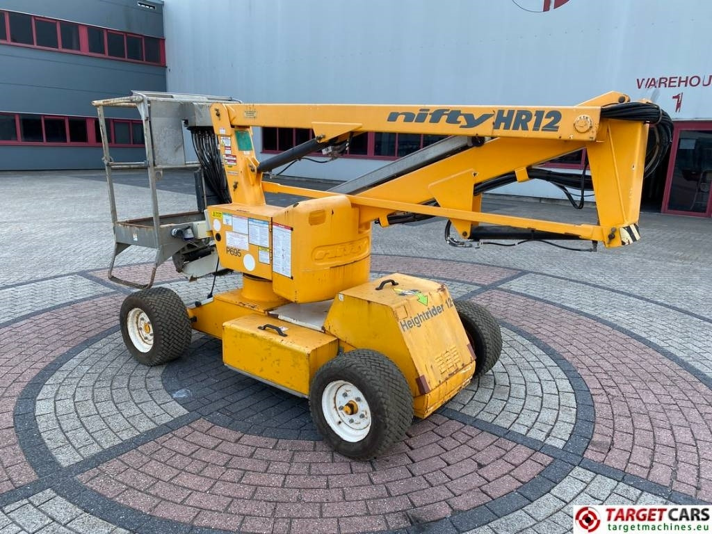 Niftylift HR12NDE HyBrid Articulated Boom Work Lift 1220cm - Коленчатый подъемник: фото 4 Niftylift HR12NDE HyBrid Articulated Boom Work Lift 1220cm - Коленчатый подъемник: фото 4