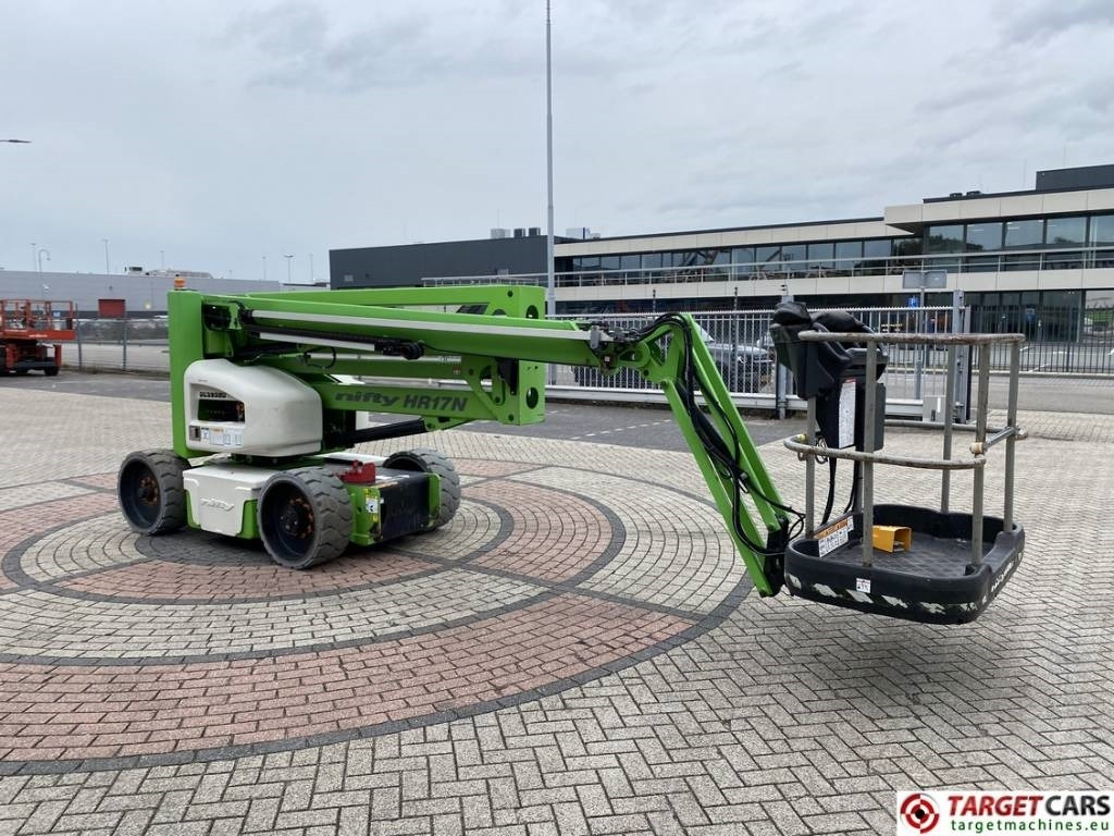 Niftylift HR17NE MK3 Electric Boom Work Lift 1700cm - Коленчатый подъемник: фото 2 Niftylift HR17NE MK3 Electric Boom Work Lift 1700cm - Коленчатый подъемник: фото 2