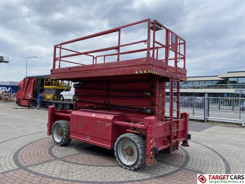 PB-Lift S225-24DS 4WD Diesel 4x4 Scissor Work Lift 2250cm - Ножничный подъемник: фото 2 PB-Lift S225-24DS 4WD Diesel 4x4 Scissor Work Lift 2250cm - Ножничный подъемник: фото 2