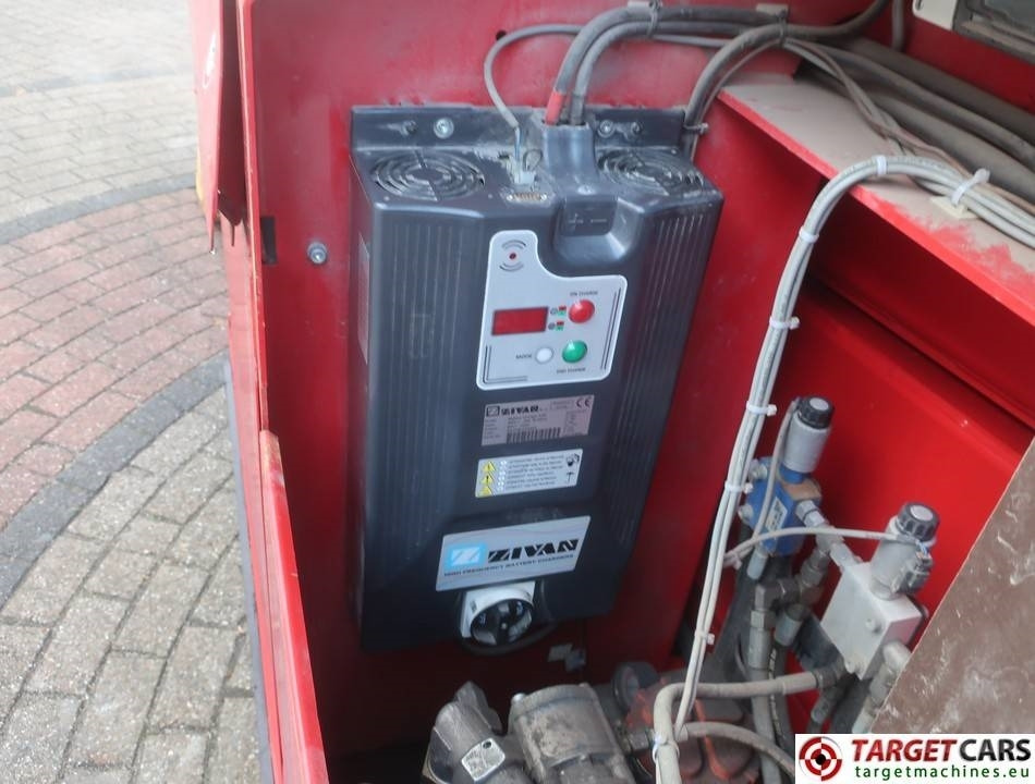 Ножничный подъемник PB Lifttechnik S270-24E Electric 4x4 Scissor Work Lift 2725cm: фото 17 Ножничный подъемник PB Lifttechnik S270-24E Electric 4x4 Scissor Work Lift 2725cm: фото 17