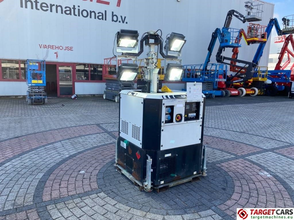 Осветительная мачта SMC SL80 Tower Light SL80K 4x 300W LED: фото 1