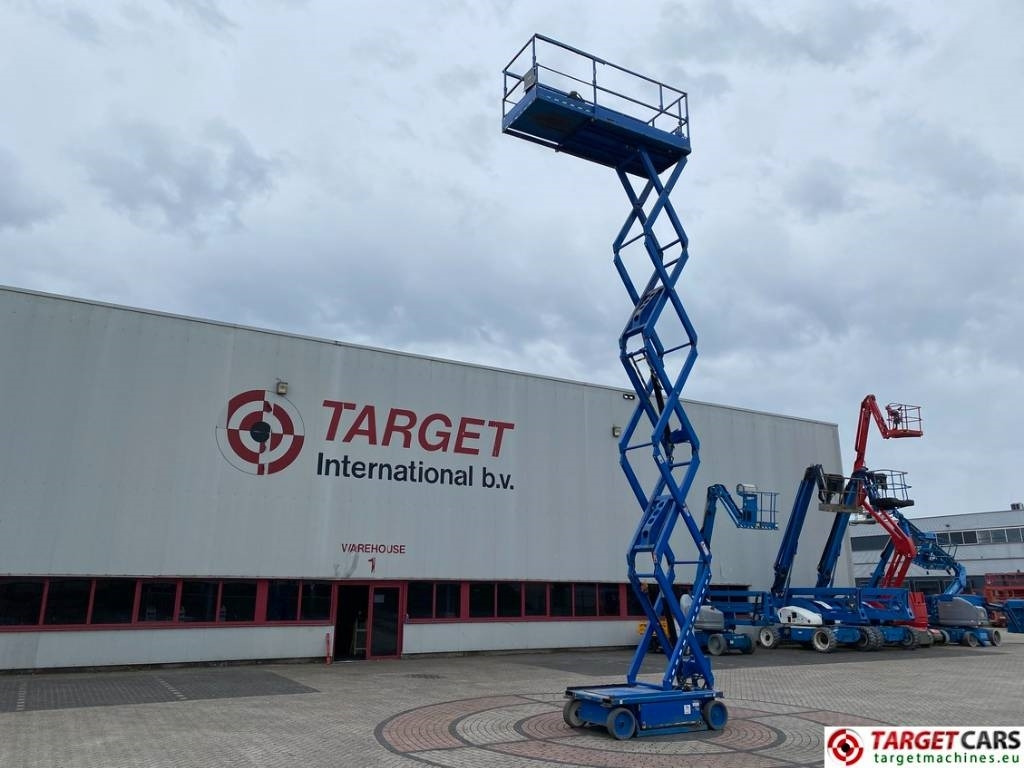 SkyJack SJ4732 Electric 4732 Scissor Work Lift 1165cm - Ножничный подъемник: фото 5 SkyJack SJ4732 Electric 4732 Scissor Work Lift 1165cm - Ножничный подъемник: фото 5