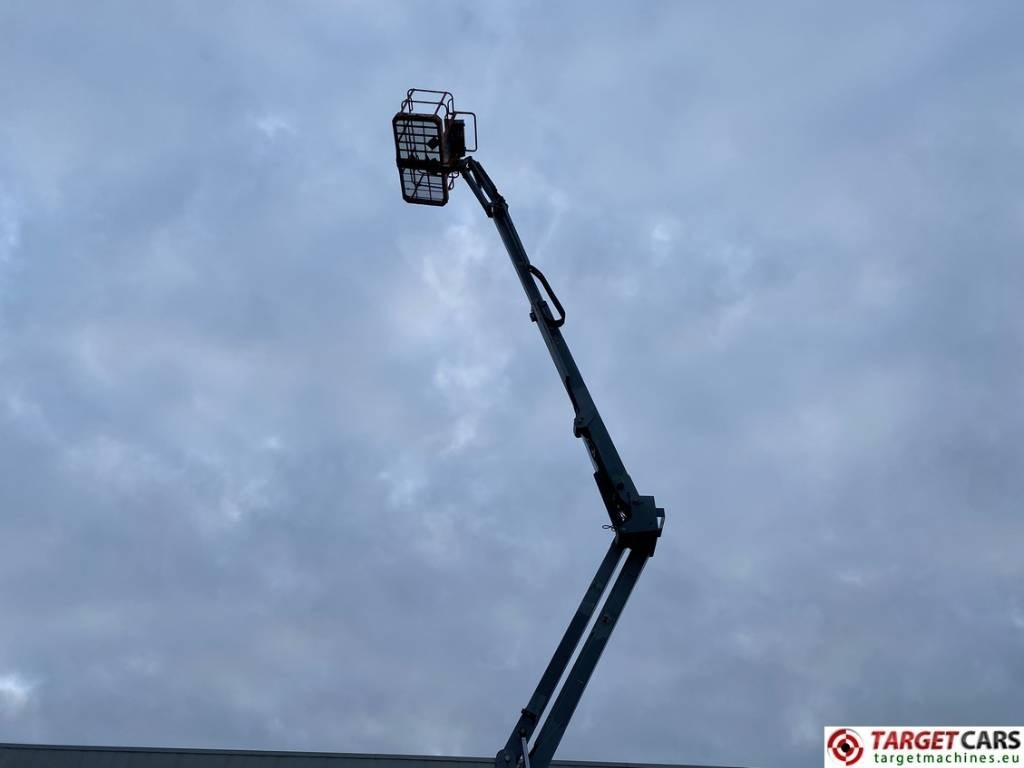 Коленчатый подъемник SkyJack SJ51AJ Articulated 4x4 Diesel Boom Lift 1755cm: фото 36