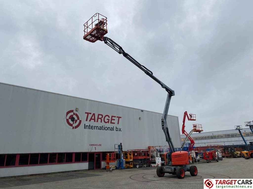 Коленчатый подъемник SkyJack SJ51AJ Articulated 4x4 Diesel Boom Lift 1755cm: фото 20