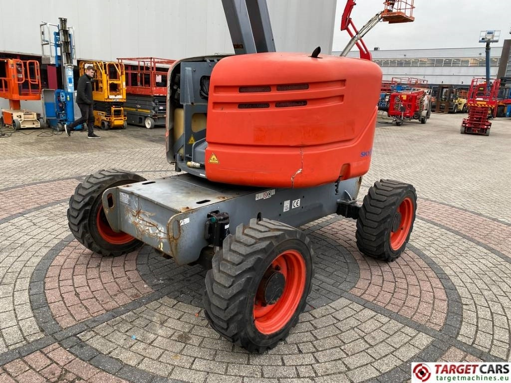 Коленчатый подъемник SkyJack SJ51AJ Articulated 4x4 Diesel Boom Lift 1755cm: фото 34