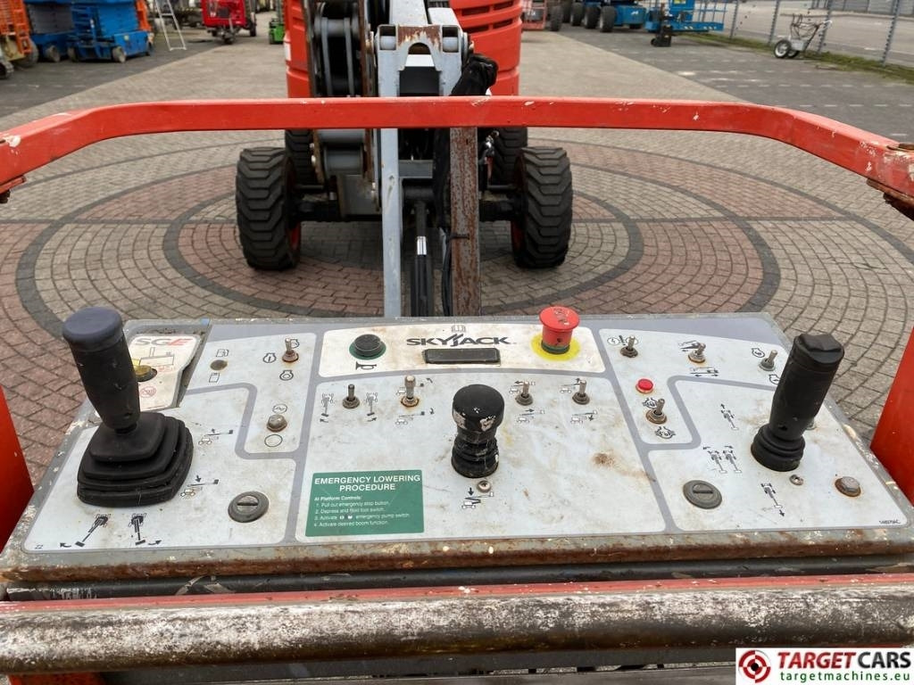 Коленчатый подъемник SkyJack SJ51AJ Articulated 4x4 Diesel Boom Lift 1755cm: фото 9