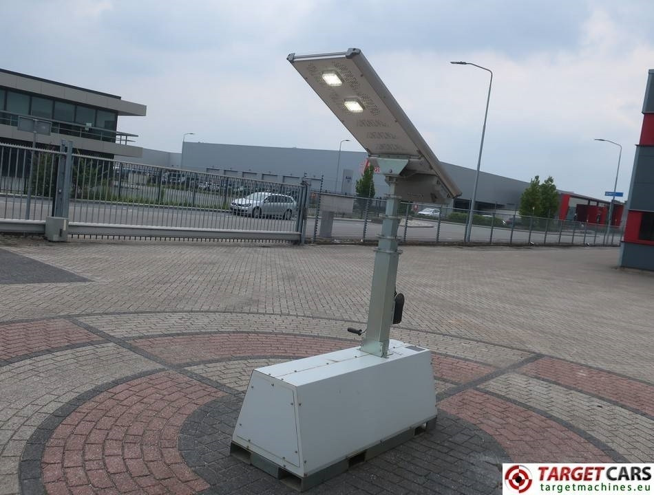Trime X-Polar Solar Panel 50W Led Tower Light - Осветительная мачта: фото 3 Trime X-Polar Solar Panel 50W Led Tower Light - Осветительная мачта: фото 3