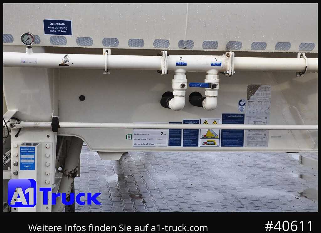 FELDBINDER EUT 55,3, 7 Kammern Futter Feed, Lenkachse, Alufelgen, - Полуприцеп цистерна для сыпучих грузов: фото 2 FELDBINDER EUT 55,3, 7 Kammern Futter Feed, Lenkachse, Alufelgen, - Полуприцеп цистерна для сыпучих грузов: фото 2