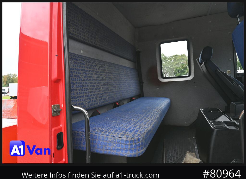 MAN MAN LE 8.180 Pritsche Doka, Automatik, AHK, 6-Sitzer - Малотоннажный бортовой грузовик, Грузопассажирский фургон: фото 3 MAN MAN LE 8.180 Pritsche Doka, Automatik, AHK, 6-Sitzer - Малотоннажный бортовой грузовик, Грузопассажирский фургон: фото 3