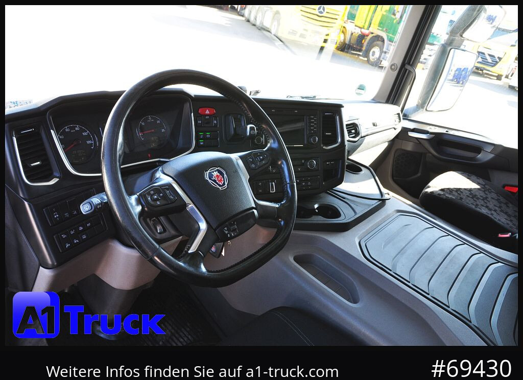 SCANIA P 320 P 6x2,, Getränke, Lenkachse, LBW: Dhollandia DHLM 30 - Грузовик для перевозки напитков: фото 4 SCANIA P 320 P 6x2,, Getränke, Lenkachse, LBW: Dhollandia DHLM 30 - Грузовик для перевозки напитков: фото 4