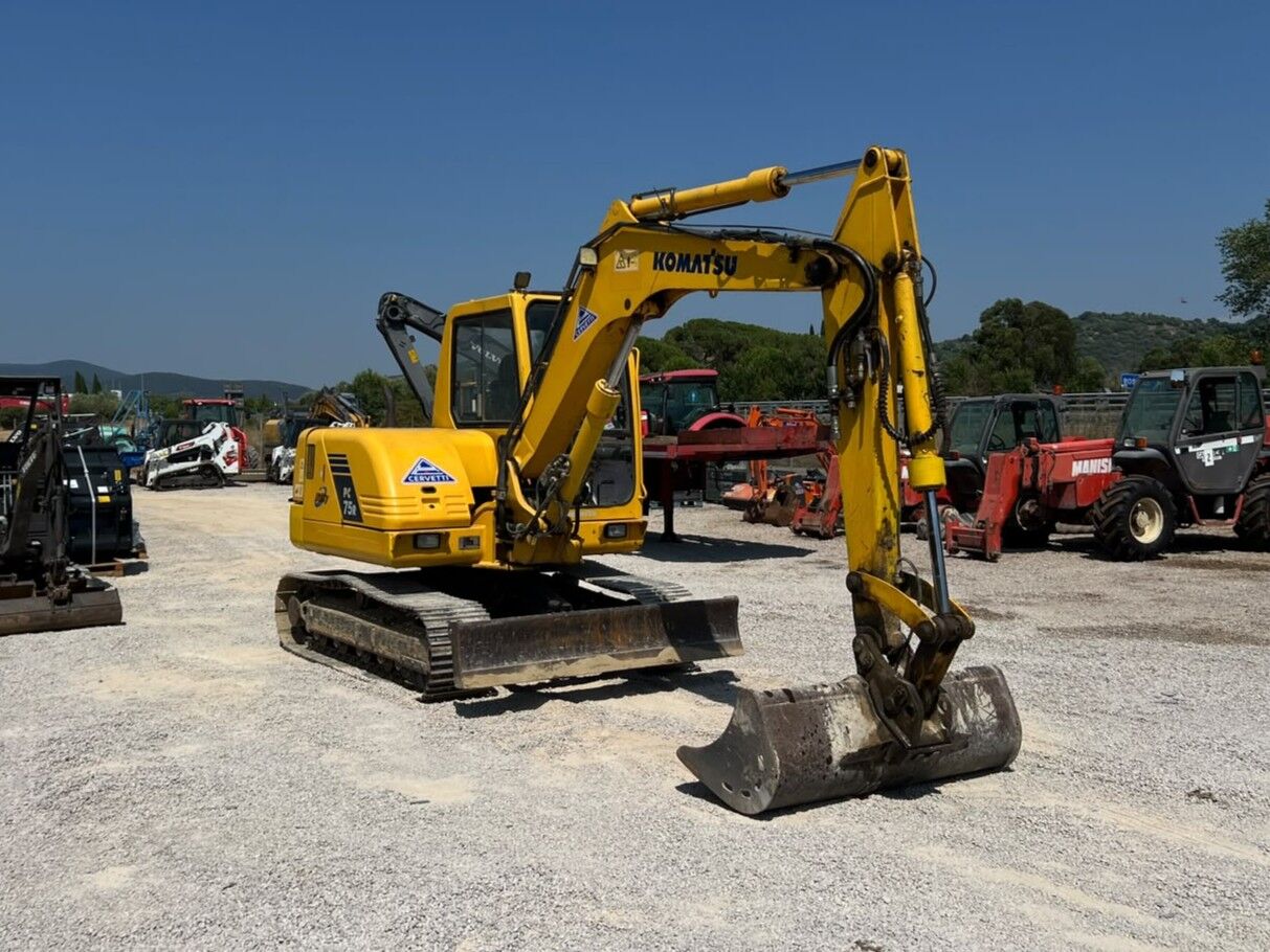 KOMATSU PC 75 R - Мини-экскаватор: фото 2 KOMATSU PC 75 R - Мини-экскаватор: фото 2