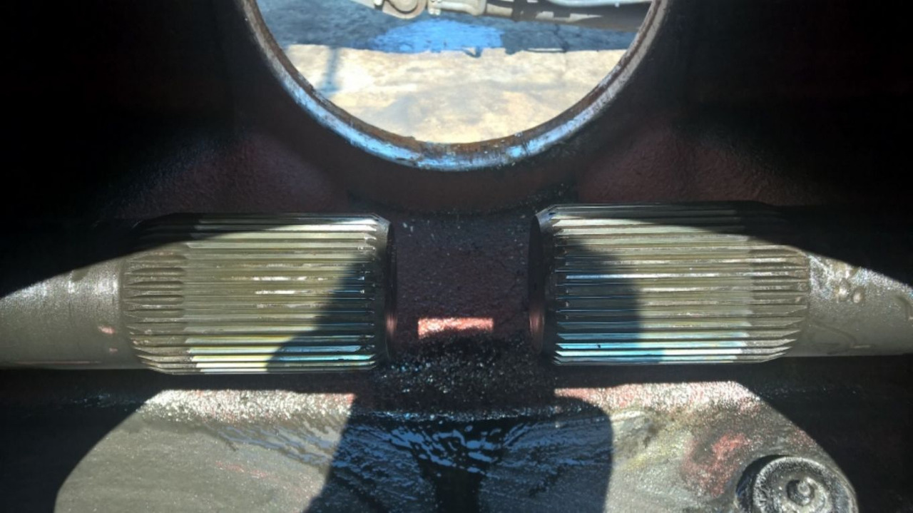 PERLINI DP655 ASSALE COMPLETO DI RIDUTTORI - Трансмиссия для Строительной техники: фото 5 PERLINI DP655 ASSALE COMPLETO DI RIDUTTORI - Трансмиссия для Строительной техники: фото 5