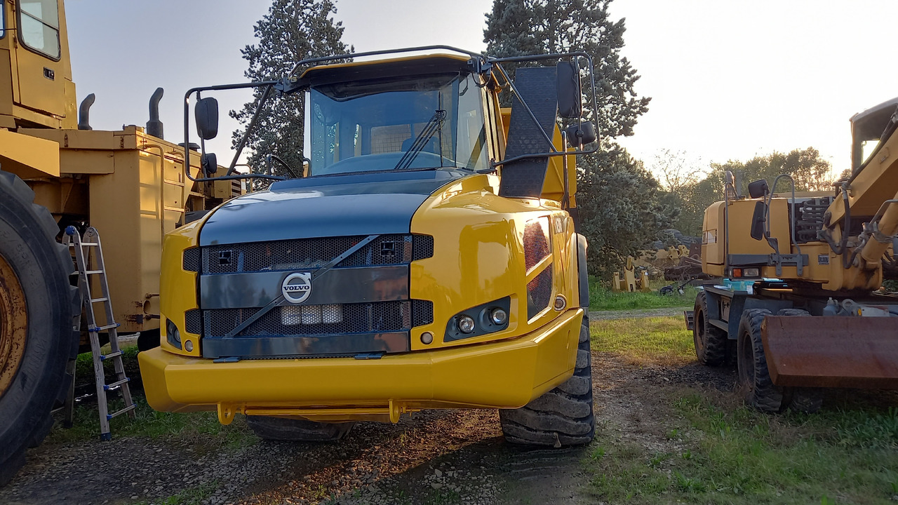 VOLVO A30F - Сочленённый самосвал: фото 2 VOLVO A30F - Сочленённый самосвал: фото 2