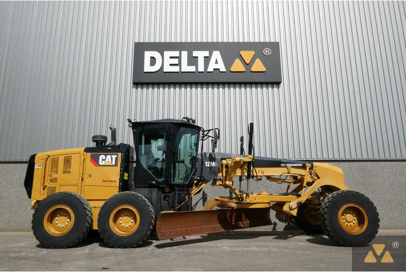 Caterpillar 12M3 - Грейдер: фото 2 Caterpillar 12M3 - Грейдер: фото 2