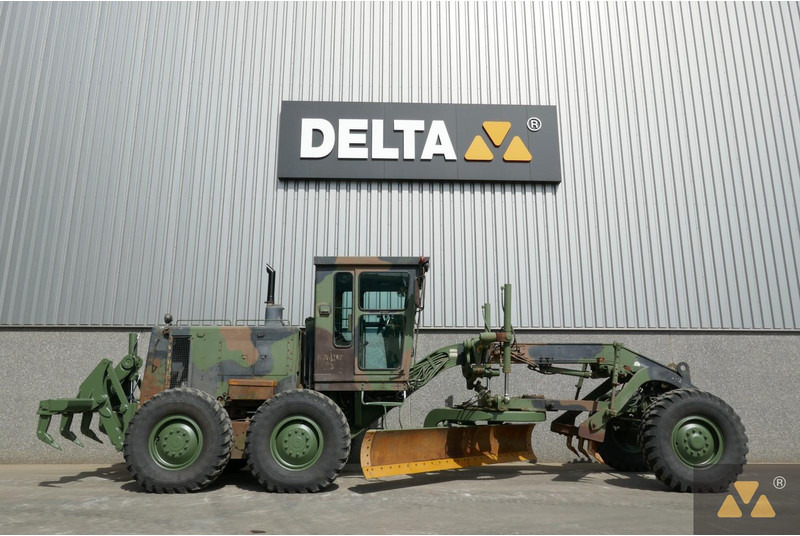 Caterpillar 130G Ex-army - Грейдер: фото 2 Caterpillar 130G Ex-army - Грейдер: фото 2