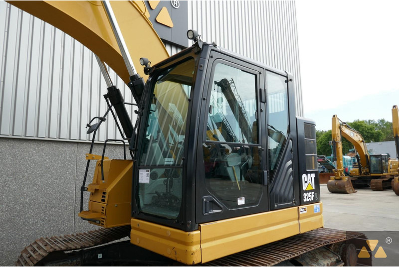 Гусеничный экскаватор Caterpillar 325F LCR: фото 11