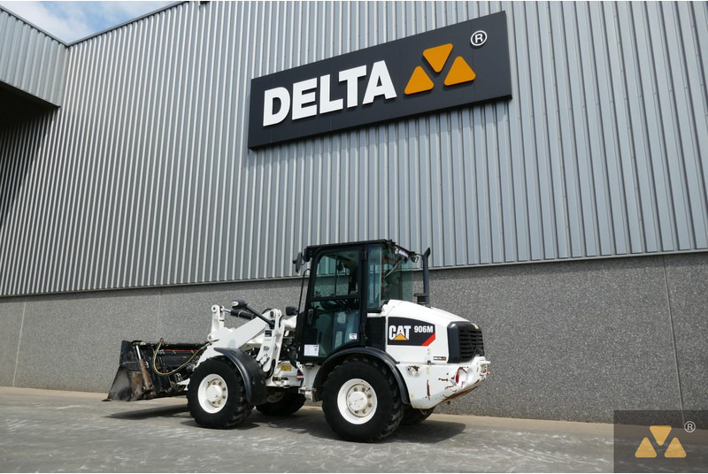 Caterpillar 906M - Колёсный погрузчик: фото 4 Caterpillar 906M - Колёсный погрузчик: фото 4