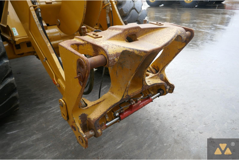 Колёсный погрузчик Caterpillar 926M: фото 13