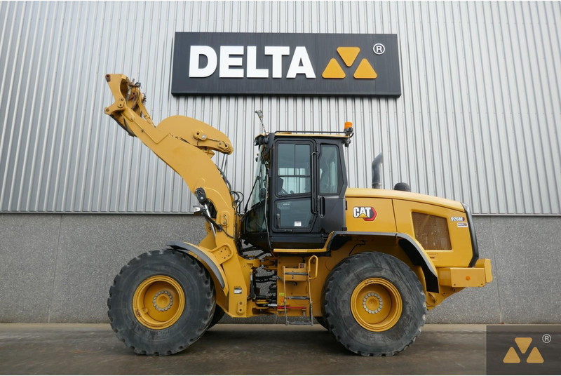 Колёсный погрузчик Caterpillar 926M: фото 9