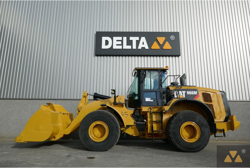 Caterpillar 966M - Колёсный погрузчик: фото 1 Caterpillar 966M - Колёсный погрузчик: фото 1