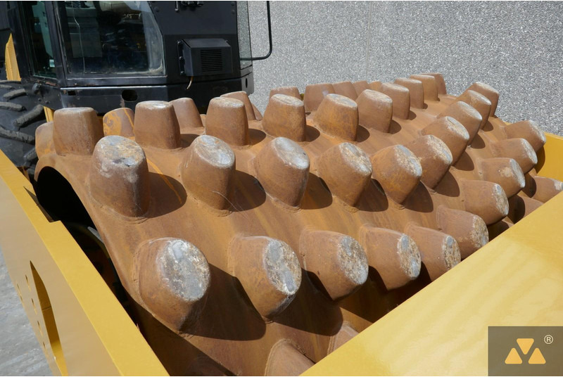 Каток Caterpillar CP76: фото 8