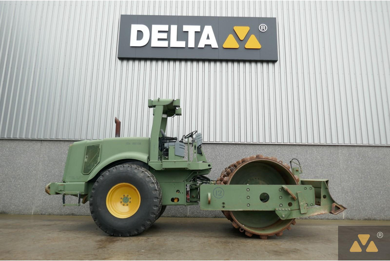 Caterpillar CS563D Ex-army - Каток: фото 2 Caterpillar CS563D Ex-army - Каток: фото 2