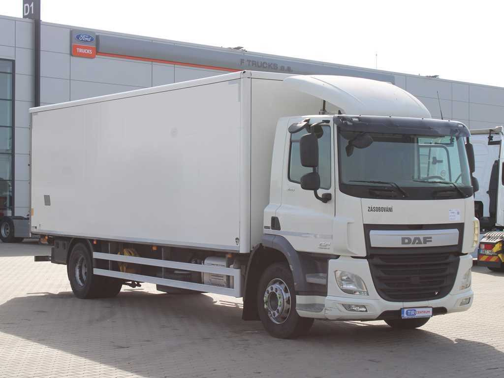 DAF CF 320, HYDRAULIC FRONT, EURO 6 - Грузовик с закрытым кузовом: фото 2 DAF CF 320, HYDRAULIC FRONT, EURO 6 - Грузовик с закрытым кузовом: фото 2